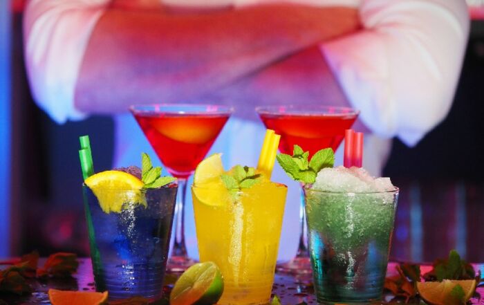 5 errores al mezclar cócteles resueltos por un bartender