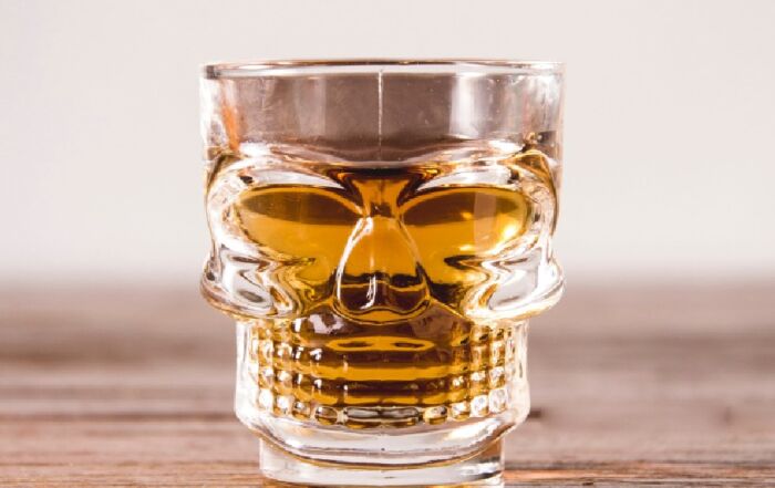 ¿Cómo reconocer bebidas alcohólicas adulteradas?