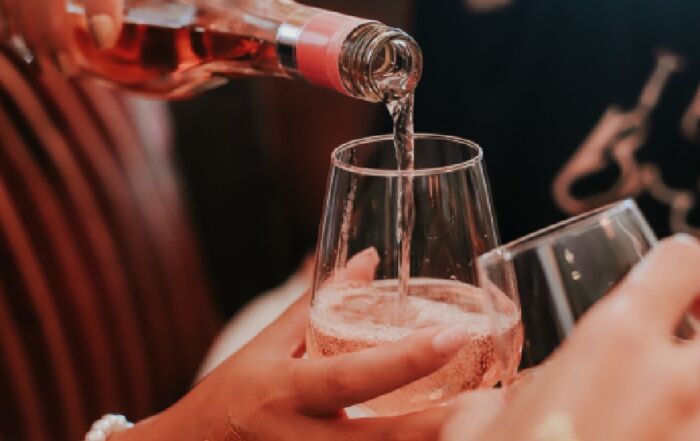 ¿Tienes un vino abierto? 5 tips para conservarlo de manera correcta
