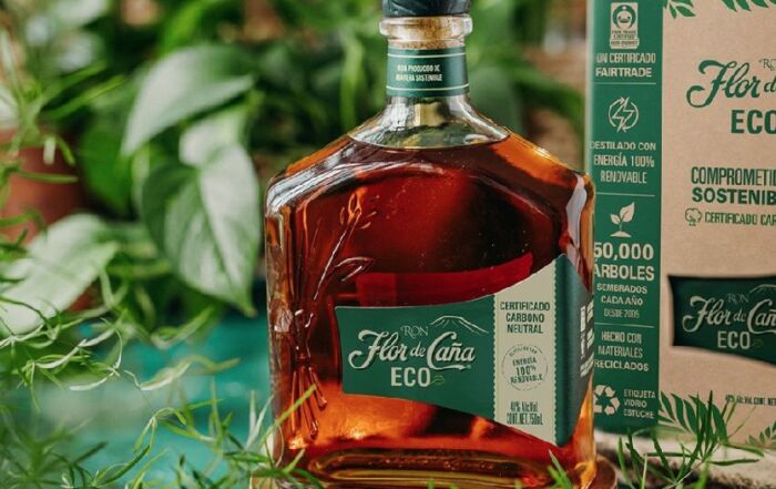 Marcas de alcohol sostenible para tomar cuidando al planeta