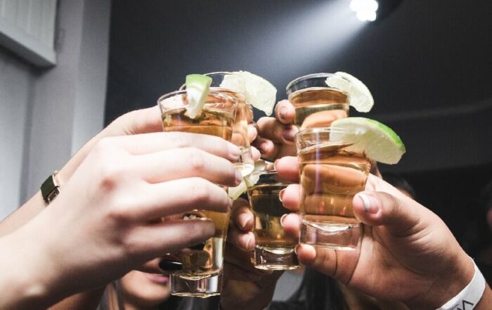 Shots de dos ingredientes para tu siguiente fiesta